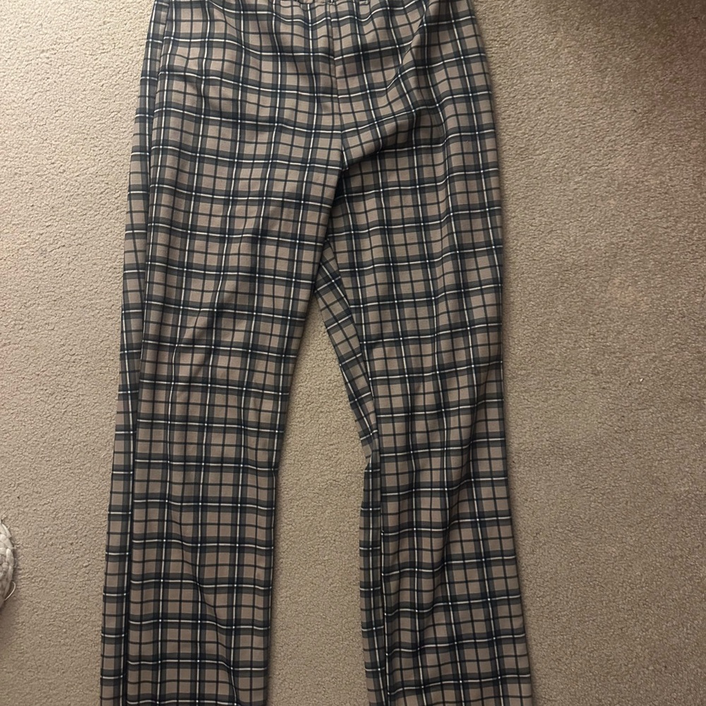 Sanctuary Gray and Tan Plaid Pants